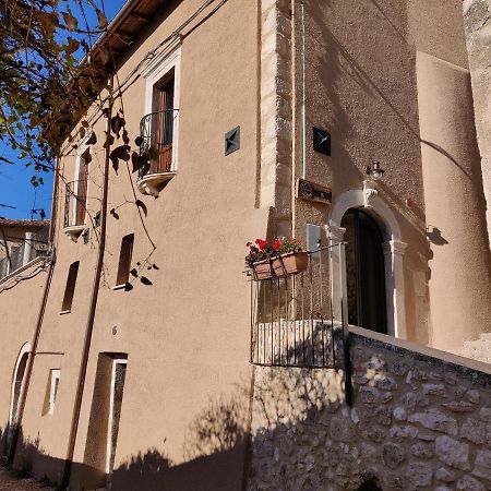 Villa Sognando Bominaco - Dimora Il Milord Exterior foto
