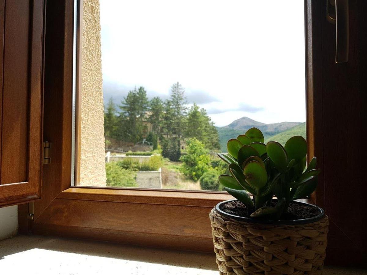 Villa Sognando Bominaco - Dimora Il Milord Exterior foto