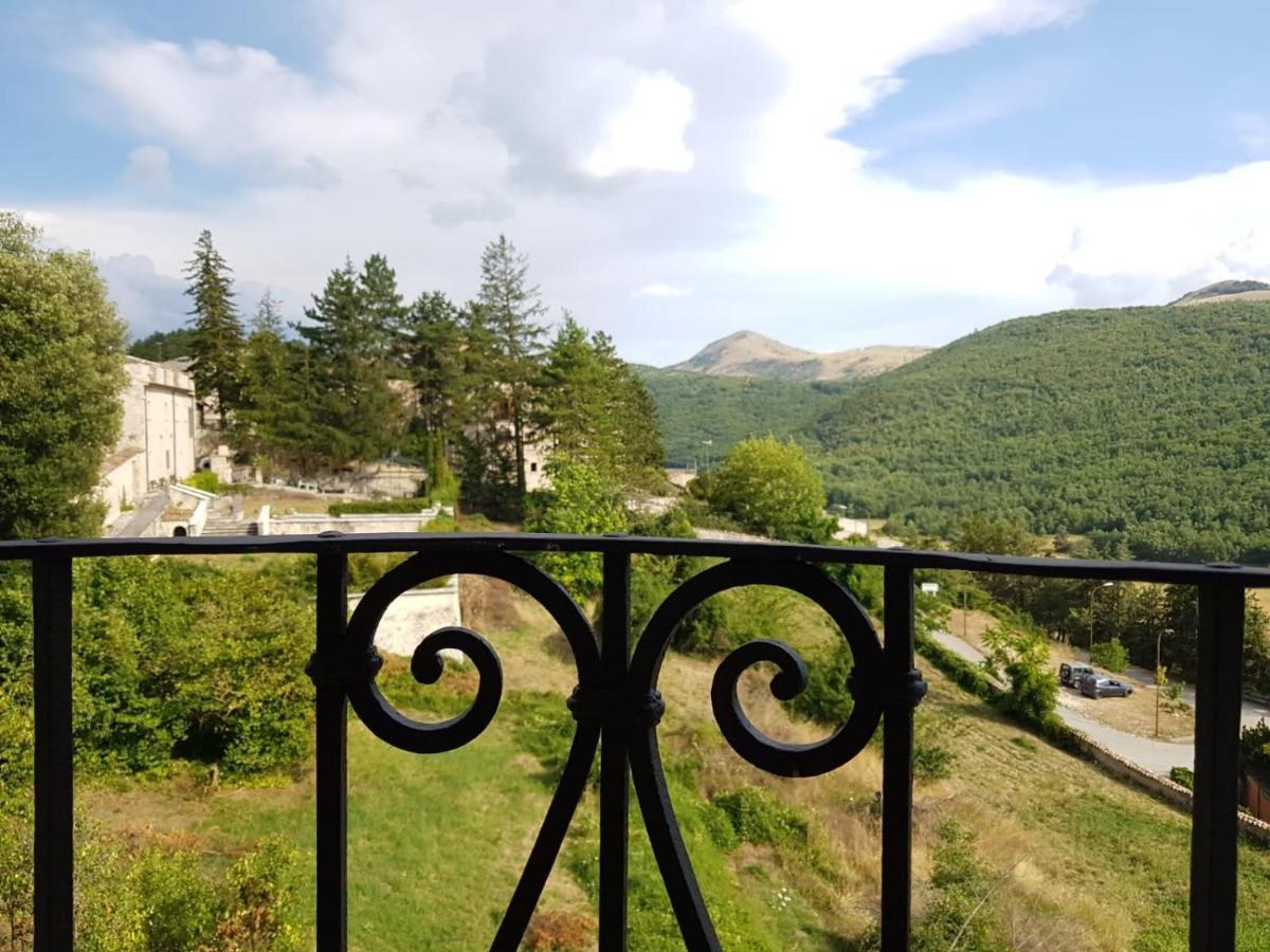 Villa Sognando Bominaco - Dimora Il Milord Exterior foto